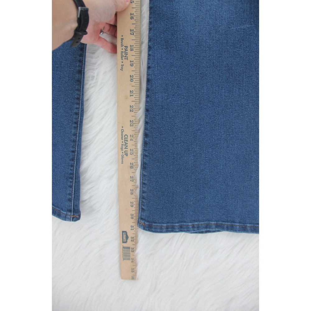 Jessica Simpson Women's Flare Jeans Size 6 Denim Stretch Medium Wash Western - Picture 6 of 15